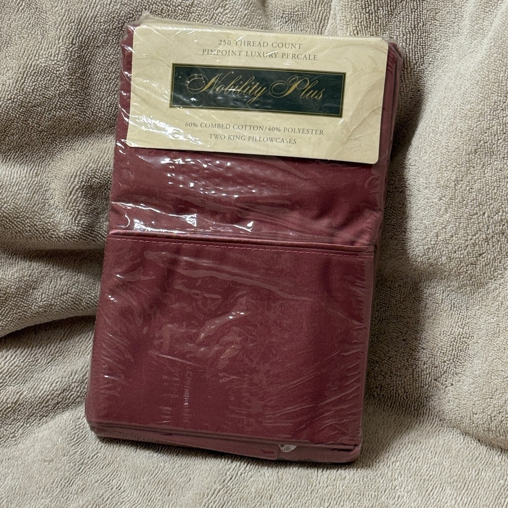 NEW Nobility Plus Berry King Size Pillowcases 250 Thread Count Cotton Blend New‎